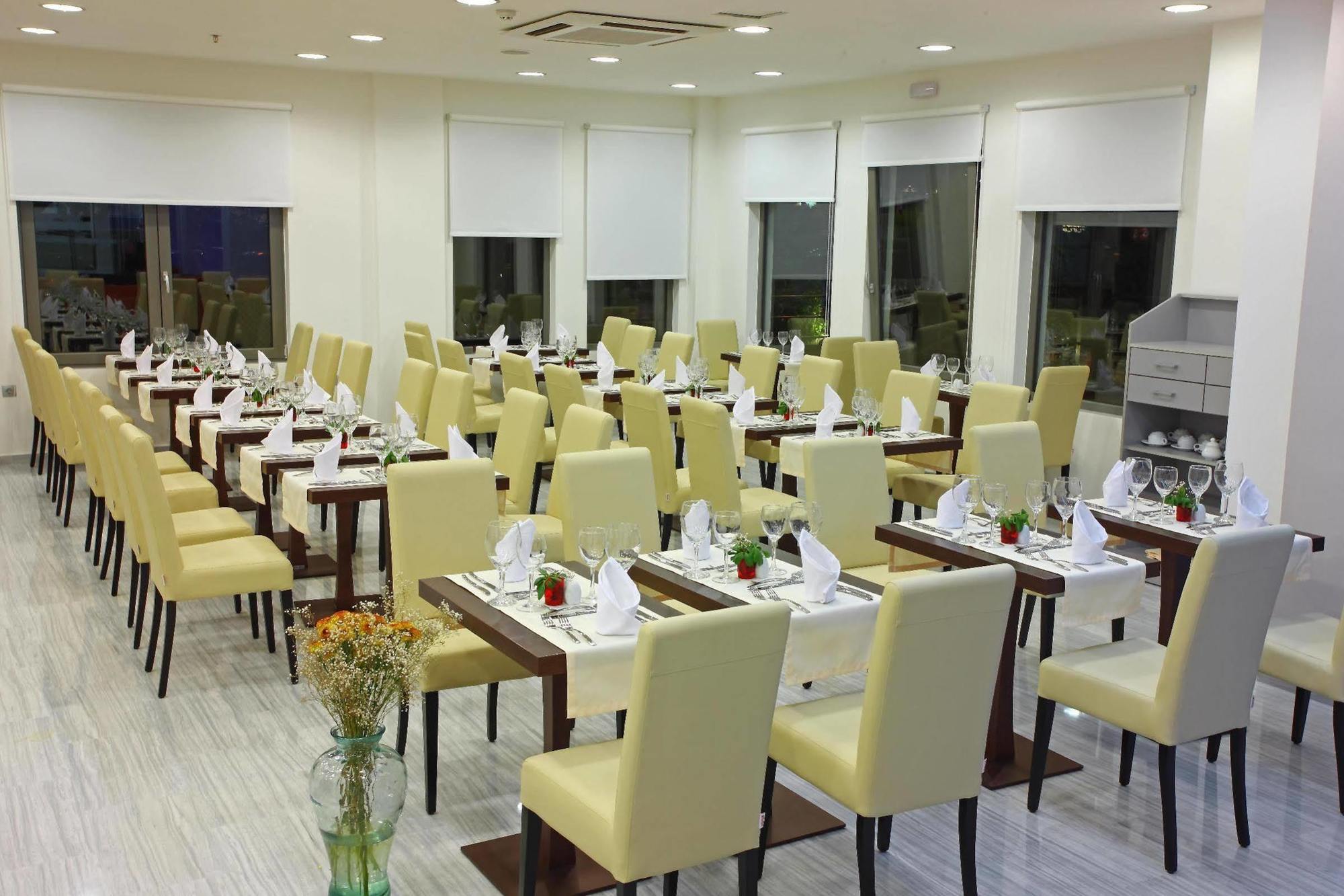 Olympic Palladium Rethymno Restaurang bild